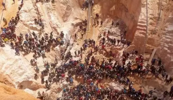 Venezuela'da yasa dışı altın madeni çöktü