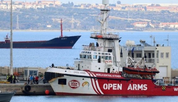 Gazze’ye insani yardım götürecek gemi Larnaka Limanı'ndan ayrıldı