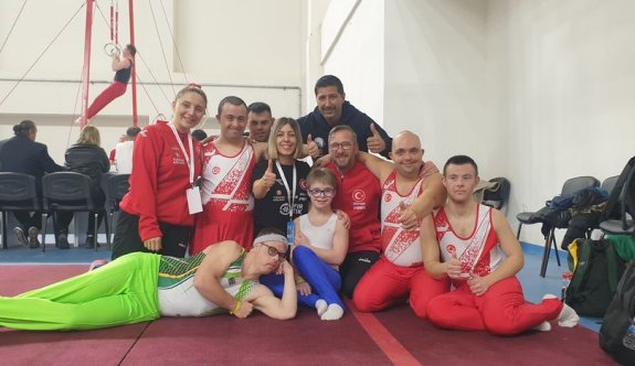 Sapsızoğlu, down sendromlular cimnastik şenliğine katıldı