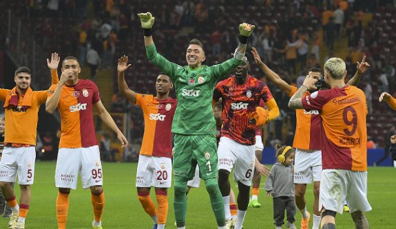 Galatasaray gözünü puan rekoruna dikti