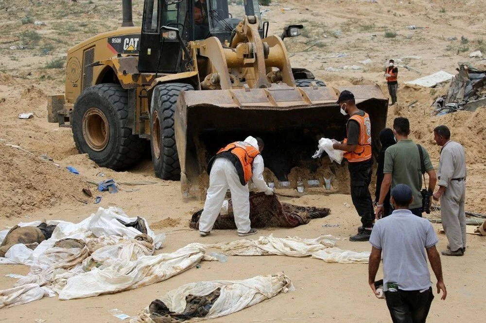 Gazze'deki toplu mezarlar soykırım kanıtı mı?
