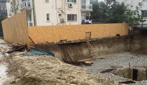 Girne’de 4 apartman çökme tehlikesi nedeniyle boşaltıldı