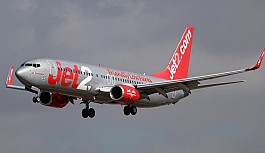 Larnaka-Manchester uçuşunda bir kadın “Allah-u Ekber” diyerek pilot kabinine girmeye çalıştı