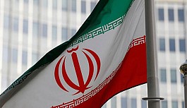 İran donanması yanlışlıkla kendi gemisini vurdu: 19 ölü
