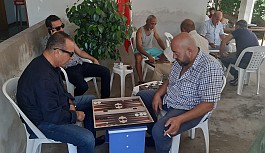 Demokrat Parti Güzelyurt'ta tavla turnuvası düzenledi
