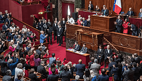 Fransa, kürtaj hakkını anayasal güvence altına alan ilk ülke oldu